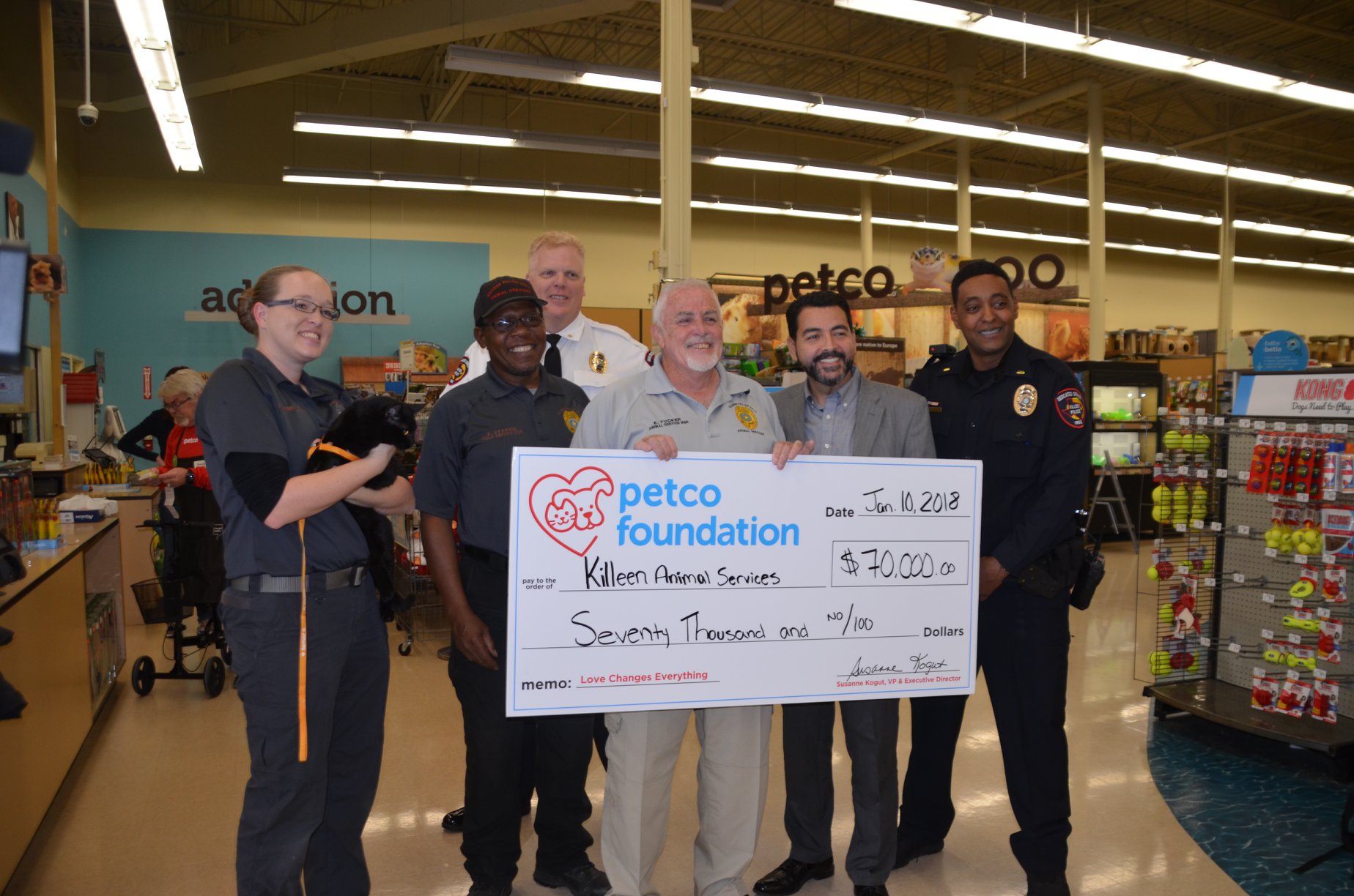 Killeen animal shelter gets 70,000 grant from Petco Foundation